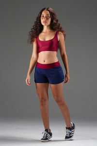 Short Athleisure Marinho com Vinho