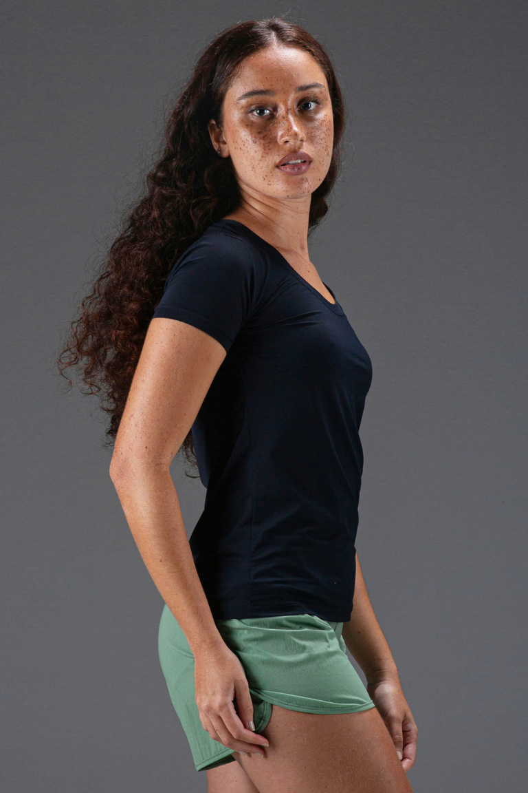 T-Shirt Tech Feminina Preto